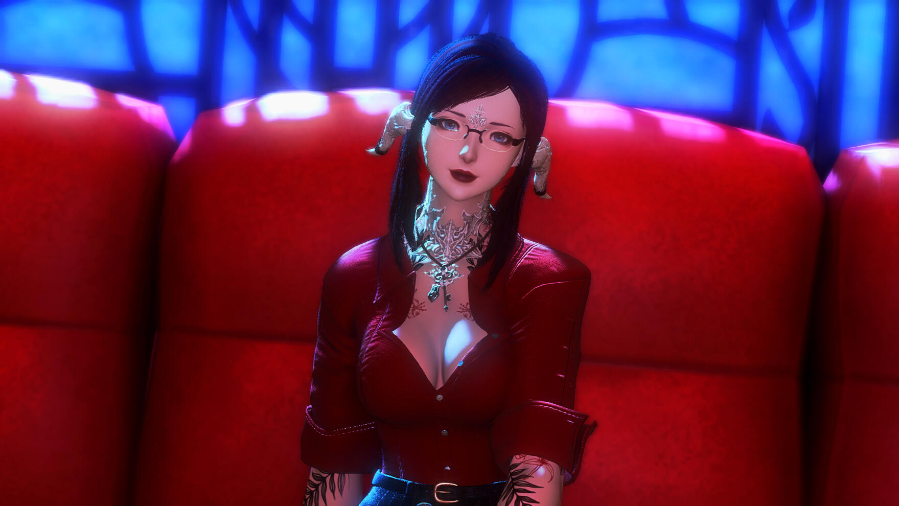 Lux, General Manager